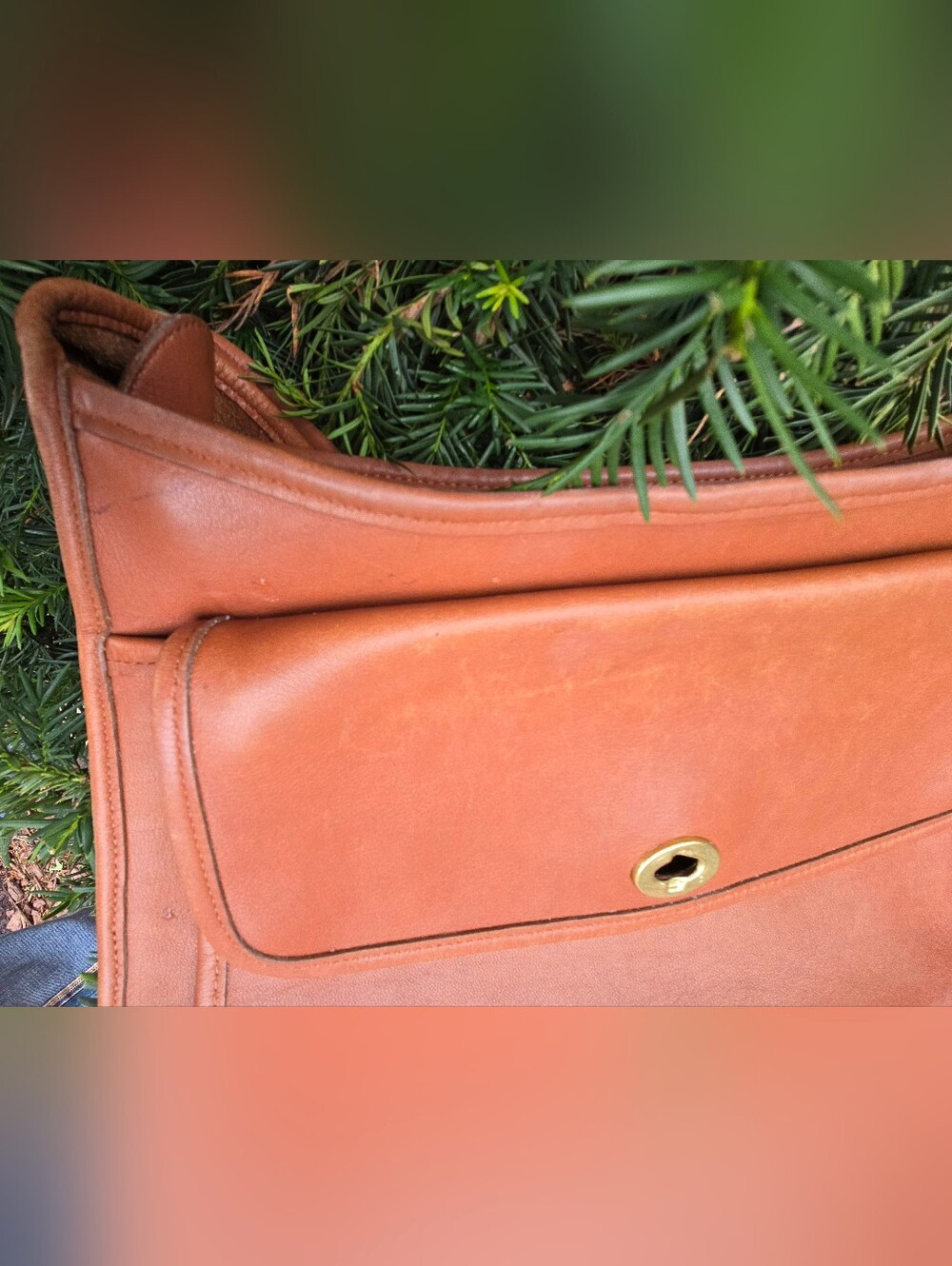 Vintage Coach British Tan Taft 9980 - Picture 6 of 10